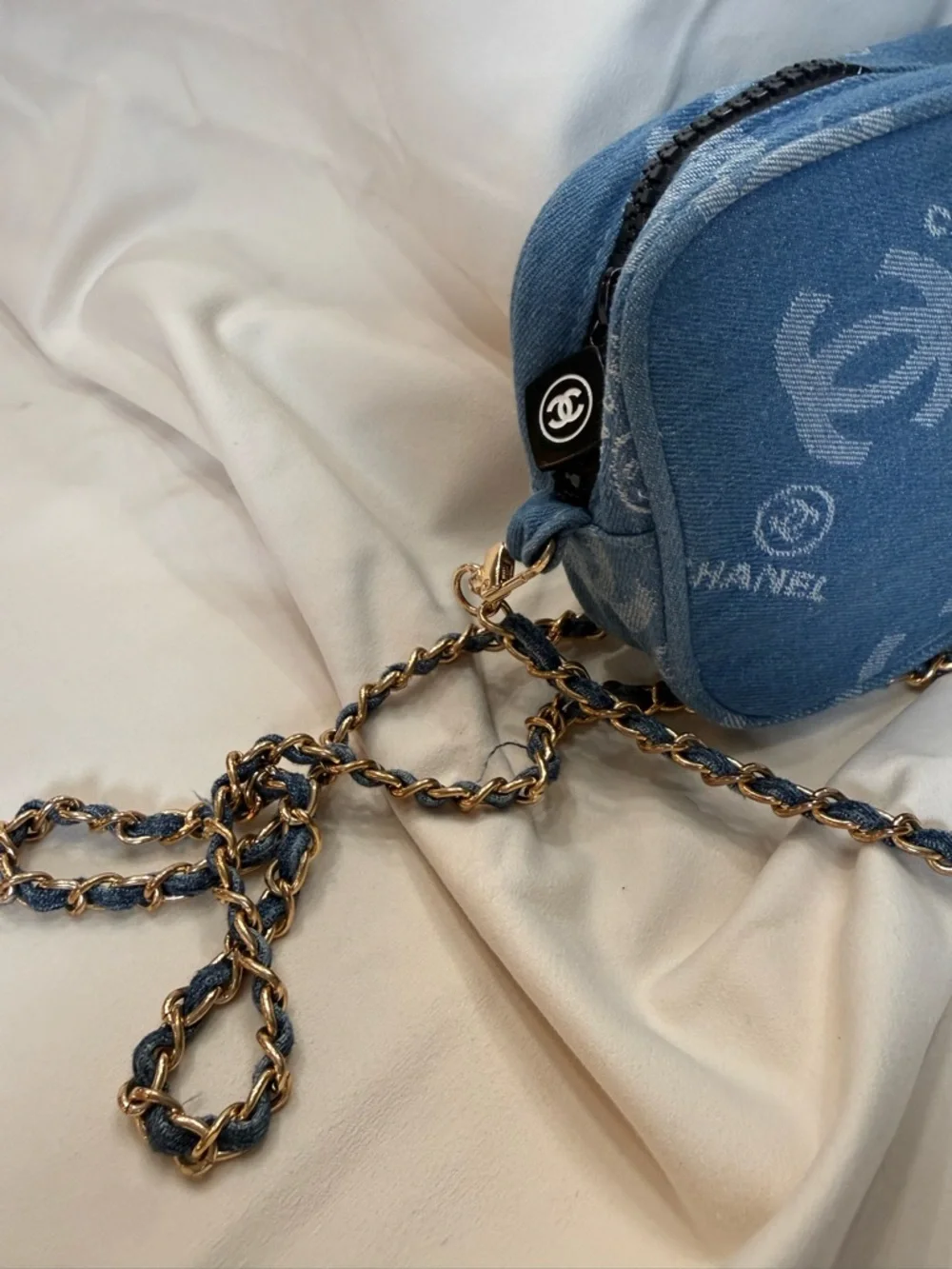 Chanel Blue Denim Camera Bag with Chain Strap - Picture 2 of 7